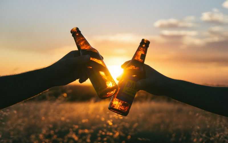 La venta de cerveza artesanal como experiencia: descubre nuevos estilos y marcas