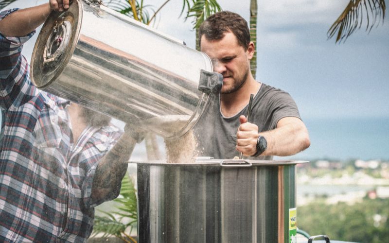 Compra de cervezas internacionales: descubre nuevos sabores y experiencias cerveceras